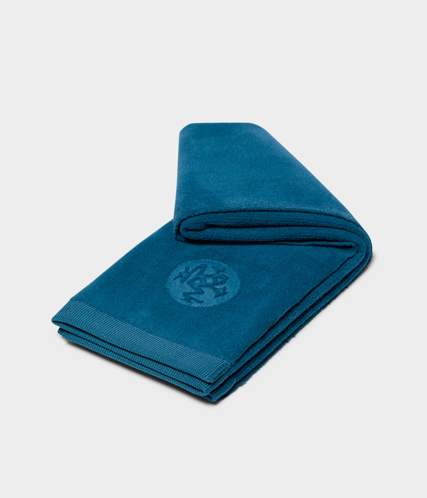 221011550-TOWELS-EQUA-HOT-16-AQUAMARINE-02.jpg