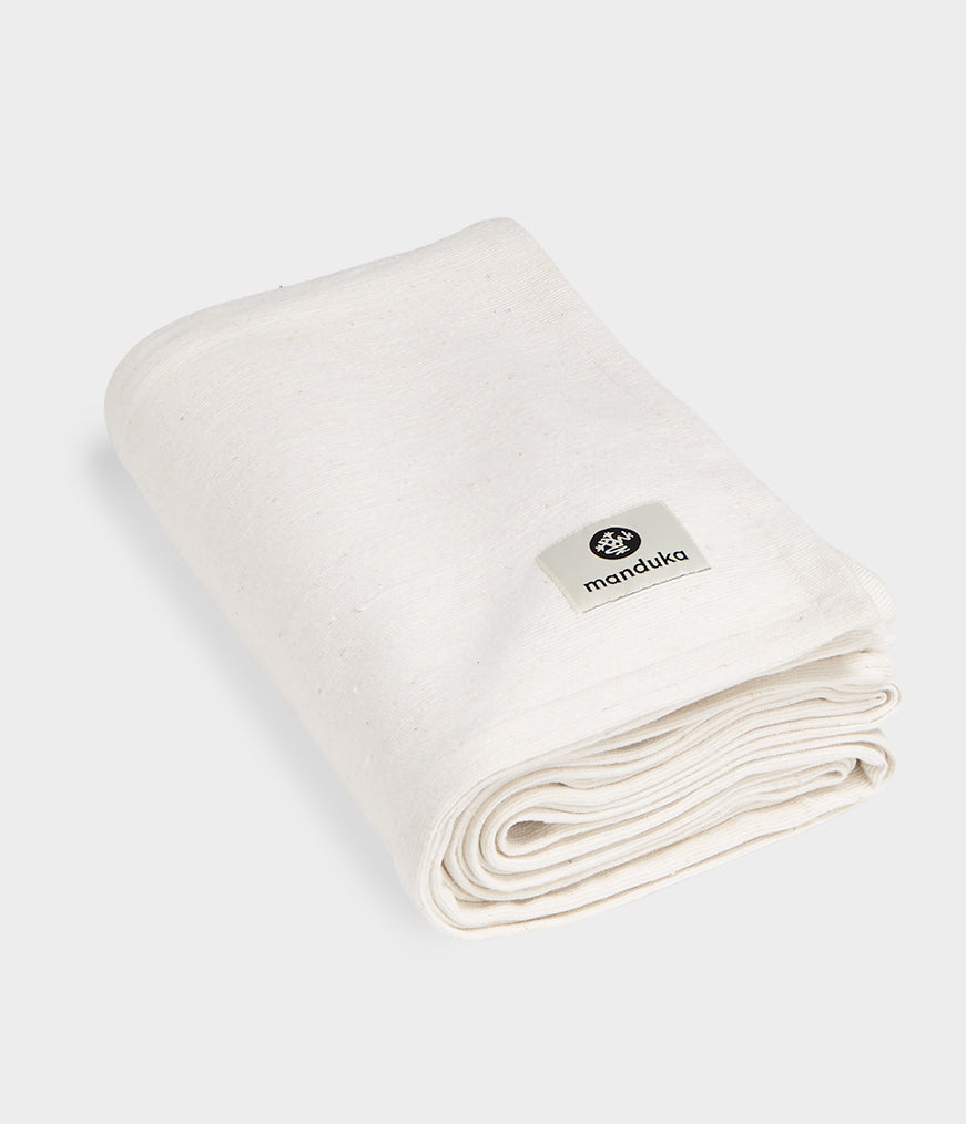 4G103AN90-Props-ESSENTIAL-COTTON-BLANKET-NATURAL-02_1f4421bf-8658-4a89-8b9e-facf3ea8c081.jpg