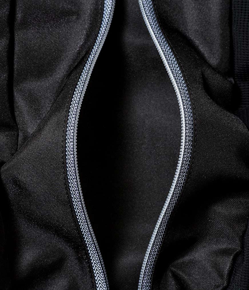 GoLight-323015013-Carriers-Core-Black-03.jpg