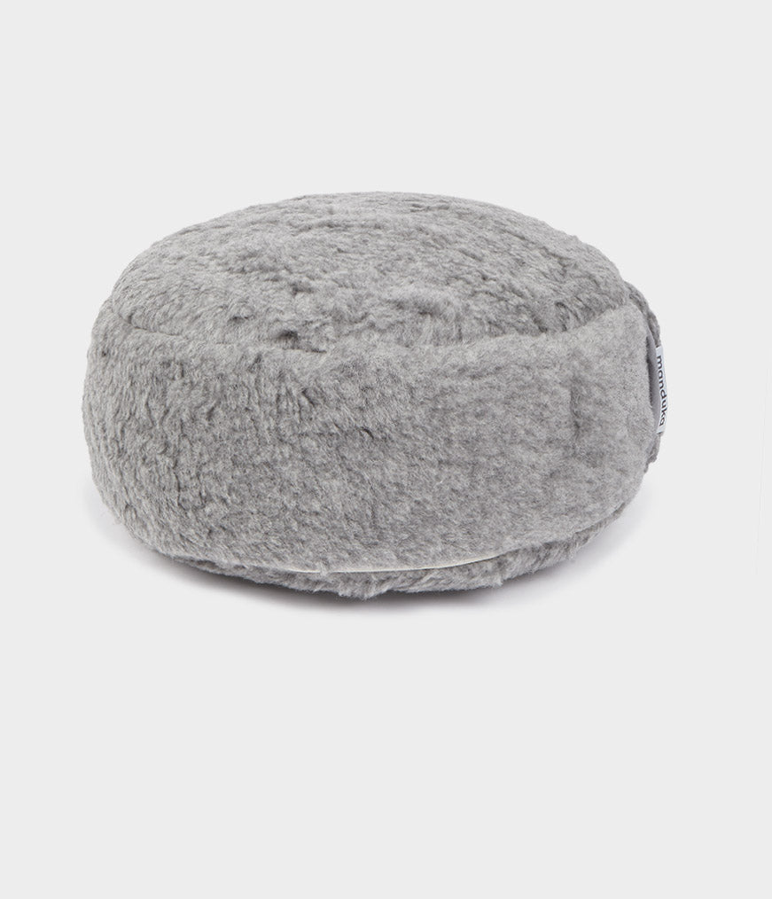 MEDITATION-CUSHION-WOOL-GREY-02_e18a3b44-288c-46b7-b223-60a39e2bf736.jpg